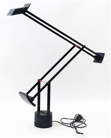 RICHARD SAPPER Una lampada alogena da tavolo "Tizio" per ARTEMIDE,...