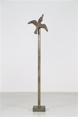 TRUBBIANI VALERIANO (n. 1937) Stato d'assedio. . Ferro e bronzo. Cm 51,00 x...