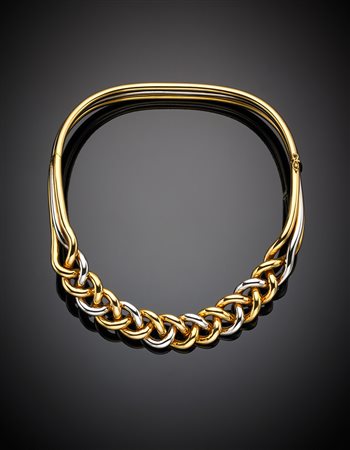 *MICHELETTOCollier rigido in oro giallo e bianco, apribile, anteriormente...