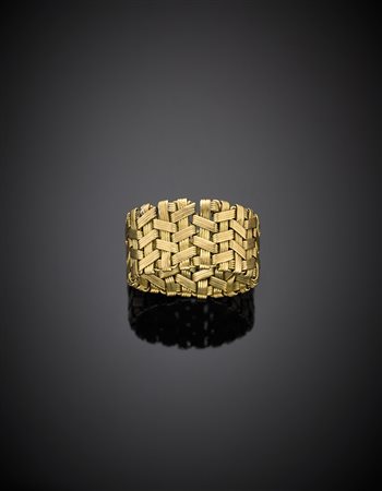 Anello a fascia morbida modulare liscia e rigata g 9,55 misura 24/64. A...