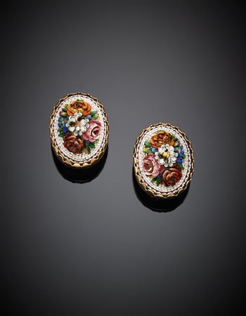 Orecchini a lobo con clip in oro giallo rossastro con micromosaico floreale a...