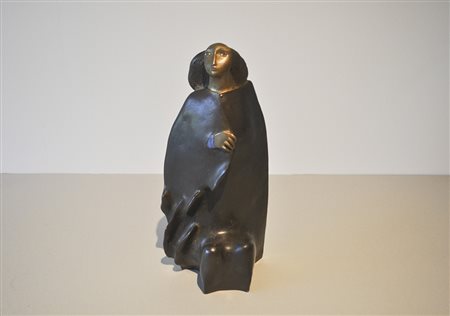 Guido Anton Muss Frau mit Mantel, 1996;Bronze, z. T. farbig gefasst, Höhe 40...