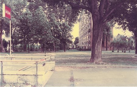 LUIGI GHIRRI (1943 - 1992) Milano, 1987 Stampa cromogenica vintage 16,2 x...
