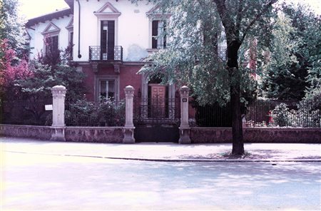 LUIGI GHIRRI (1943 - 1992) Paesaggio Urbano, 1987 Stampa cromogenica vintage...