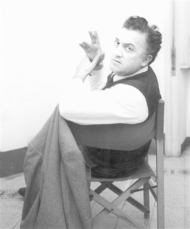 PIERLUIGI PRATURLON (1924 - 1999) Federico Fellini, anni 1960 Stampa alla...