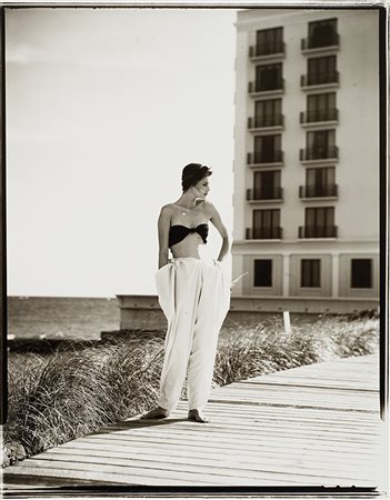 ARTHUR ELGORT (1940) Moda mare, anni 1990 Stampa vintage alla gelatina ai...