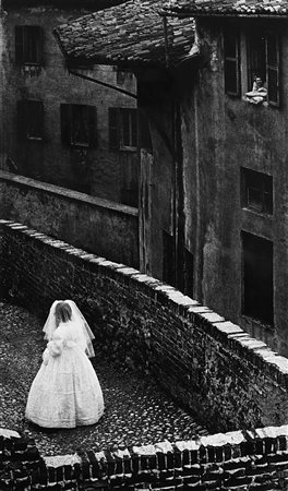 RENZO MURATORI (1927 - 1992) Prima comunione, anni 1960 Stampa vintage alla...