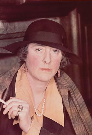 GISELE FREUND (1908 - 2000) Victoria Sackville-West, 1939 C-print, stampa...