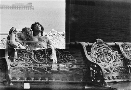 GIANNI BERENGO GARDIN (1930) Gran Bretagna, 1977 Stampa vintage alla gelatina...