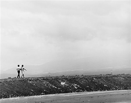 MANUEL ALVAREZ BRAVO (1902 - 2002) La passeggiata, Mexico, anni 1950 Stampa...