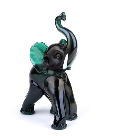 MANIFATTURA MURANESE Elefantino, anni ‘20/’30 Figura in pasta di vetro verde...