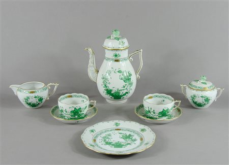 Herend: servizio da caffè in porcelana con decori verdi composto da 21 pezzi.