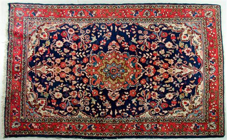 Tappeto persiano, cm. 150x240.