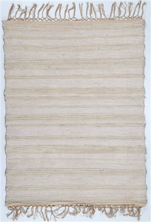 MANIFATTURA ITALIANA Tappeto in lana anni 70°. -. Cm 231,00 x 174,00.