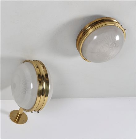 MAZZA SERGIO (n. 1931) Due lampade soffitto e parete in ottone e cristallo...