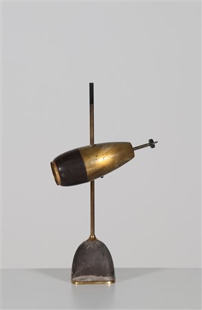 TORLASCO OSCAR Lampada da tavolo in metallo verniciato, ottone e vetro...