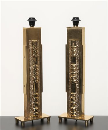 FRIGERIO DI DESIO Coppia lampade da tavolo in ottone scolpito e base in...