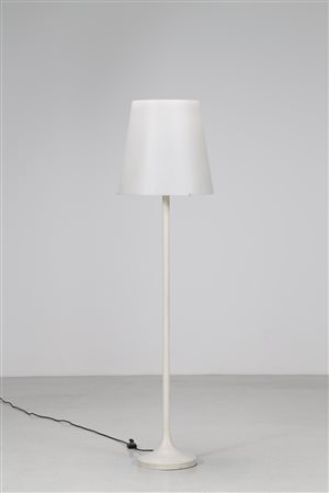 INGRAND MAX (1908 - 1969) Lampada da terra in metallo smaltato, per Fontana...