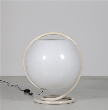 MARTINELLI ELIO (1921 - 2004) Lampada da terra in metallo laccato e plastica...