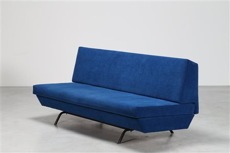 MANIFATTURA ITALIANA Divano con struttura in tubolare metallico, imbottitura...