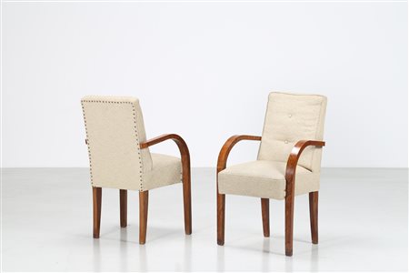 MANIFATTURA ITALIANA Coppia di poltroncine con braccioli in legno e tessuto,...