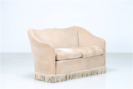 MANIFATTURA ITALIANA Divanetto in tessuto e legno, anni 50. -. Cm 153,00 x...