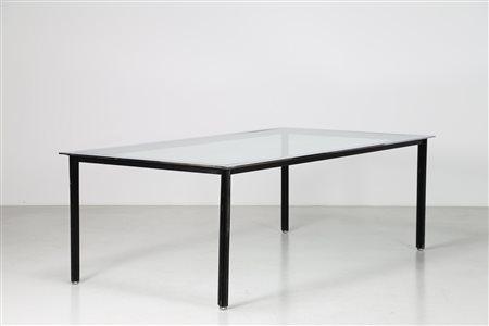 CACCIA DOMINIONI LUIGI (n. 1913) Tavolo in metallo con piano in cristallo...
