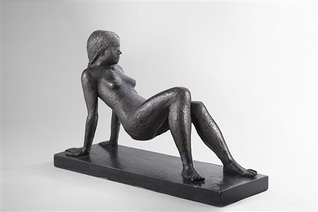 MARINO MARINI (1901 - 1980) Figurina (Bagnante), 1934 bronzo, cm 61,5x19x37...