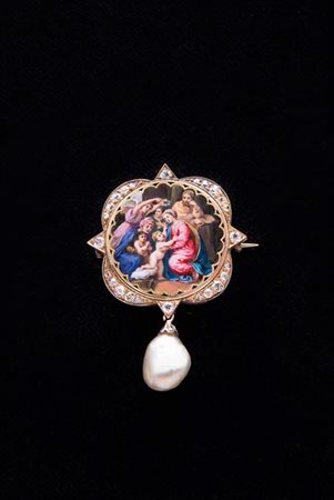 Spilla-pendente in smalto raffigurante Scena biblica con brillanti del peso...