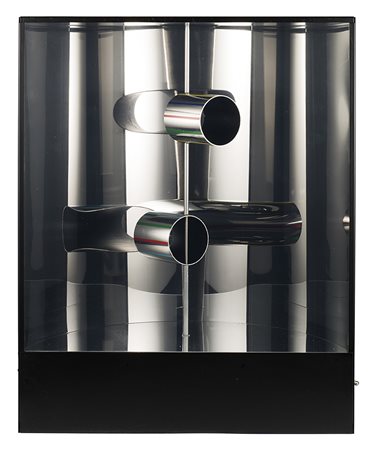 Martha Boto (Buenos Aires 1925)"No. 10A" 1969metallo, plastica, installazione...