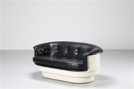 RINALDI GASTONE Divano in pelle e fiberglass, mod. Roller, per Rima anni 60....