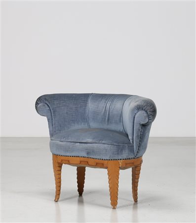 BUSIRI VICI ANDREA Poltrona in acero intagliato e velluto, anni 30 . . Cm...