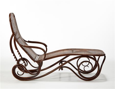 Thonet Chaise longue modello "9702" in faggio curvato al vapore, struttura...