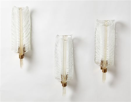 Manifattura di Murano. Tre lampade a forma di foglia di palma da parete in...