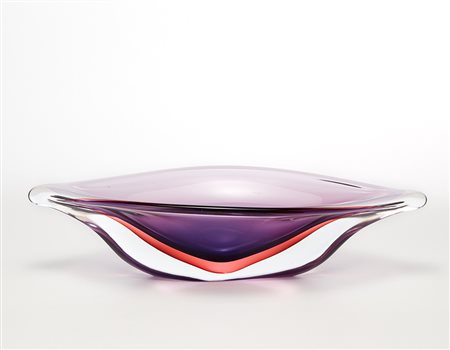 Seguso Centrotavola a foglia in vetro sommerso incolore rosso e ametista....