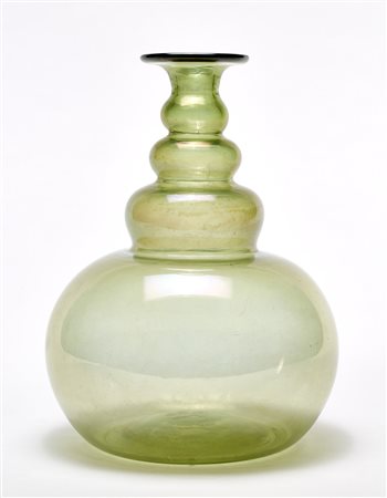 F.lli Toso Vaso bulbiforme con tre strozzature lungo il collo in vetro...