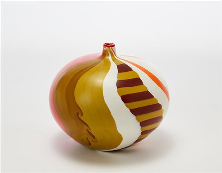 Andrea Zilio (Venezia 1966) Vaso globulare a fasce policrome opache,...