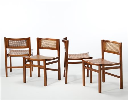 Carlo De Carli (Milano 1910 - Milano 1999) Quattro sedie in legno di...