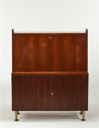 Paolo Buffa (Milano 1903 - Milano 1970) Scrittoio a ribalta impiallacciato,...