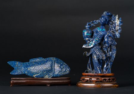 Arte Cinese Due intagli in lapislazulo raffiguranti una dama ed un pesce...