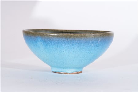 Arte Cinese Ciotola jun in ceramica invetriata Cina, XIX secolo o antecedente...