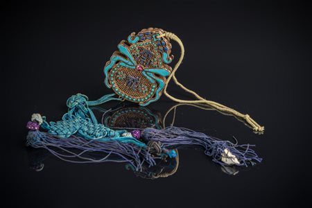 Arte Cinese Pendente in filigrana d'argento dorato e pietre Cina, dinastia...