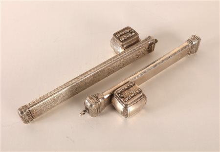 Arte Islamica Due portapenne (divit) in argento Turchia Ottomana, XIX secolo...