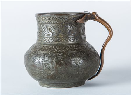 Arte Islamica Brocca timuride in rame stagnato Iran, seconda metà XV secolo ....