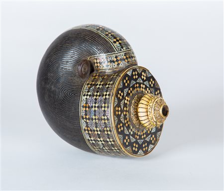 Arte Indiana Fiasca per polvere da sparo intarsiata in madreperla India...