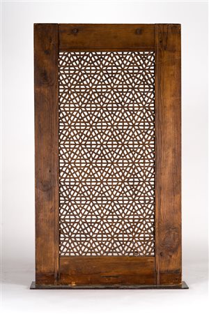 Arte Islamica Finestra in legno traforato Afghanistan, XVIII secolo . . Cm...
