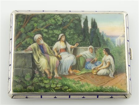 Scatoletta portasigarette in argento a smalti policromi raffigurante scena...