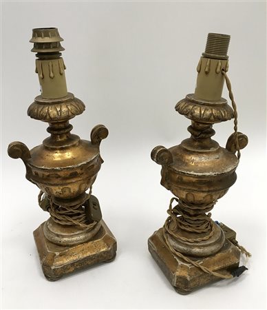 Coppia di portapalme in legno dorato ed intagliato, secolo XIX (h cm...