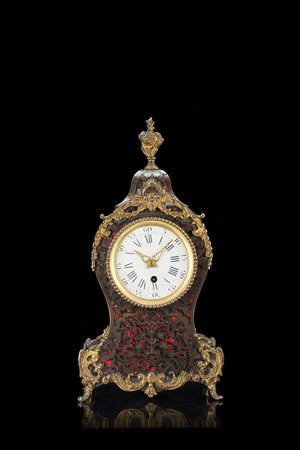 ANONIMO Pendola in legno con decori in ottone ad imitare la tartaruga Epoca...