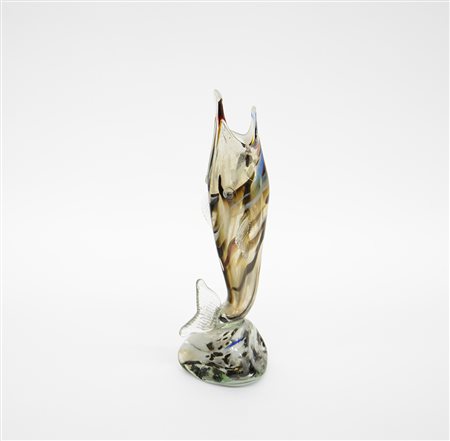 Manifattura di Murano. Vaso in vetro soffiato incolore a macchie ambra e...